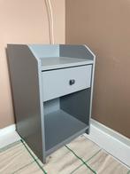 IKEA Hauga Nachtkastjes - Grijs - Zo goed als nieuw, Huis en Inrichting, Slaapkamer | Nachtkastjes, Ophalen, Minder dan 45 cm