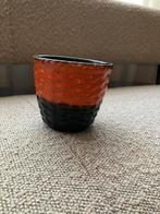 Retro, bloempot jaren 70, Ophalen of Verzenden, Rond, Aardewerk, Minder dan 25 cm