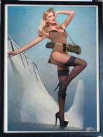 [Poster in Frame] Sexy WW2 Pin up soldate met bazooka, Ophalen of Verzenden, Nieuw, A1 t/m A3, Film en Tv