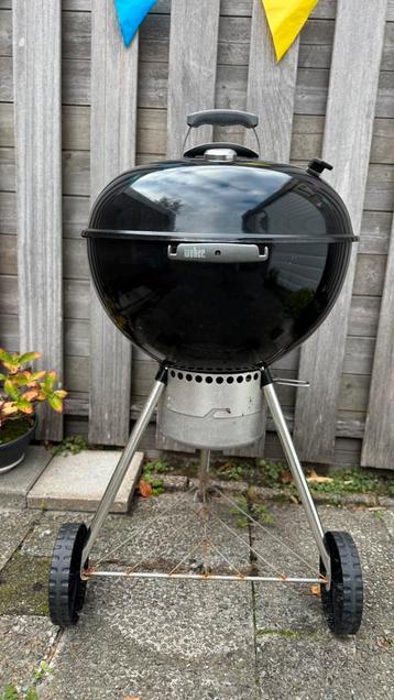 Weber Master Touch 57cm BBQ beschikbaar voor biedingen