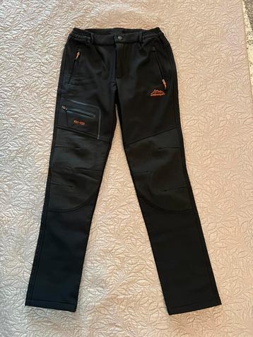 Maat S, dames winterse broek nieuw beschikbaar voor biedingen