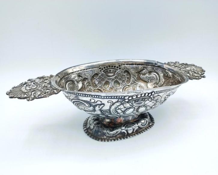 Zilveren brandewijnkom, A. Wijngaarden, Leeuwarden, 1773, Antiek en Kunst, Antiek | Goud en Zilver, Zilver, Verzenden