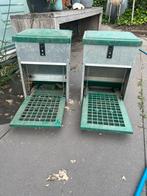 2x Kippen voer bakken van feedomatic, Dieren en Toebehoren, Pluimvee | Toebehoren, Ophalen, Gebruikt, Drinken en Voederen