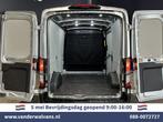 Ford Transit 2.0 TDCI 131pk L2H2 Euro6 Airco | Camera | Crui, Auto's, Bestelauto's, Voorwielaandrijving, 4 cilinders, 2500 kg