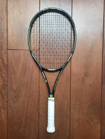 Wilson Blade 98S tennisracket  beschikbaar voor biedingen