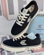 Cariuma peanuts pro snoopy Skate black suede canvas ivory 39, Zwart, Nieuw, Ophalen of Verzenden, Sneakers of Gympen
