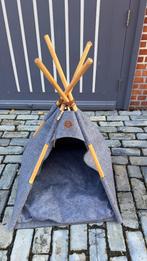 Grijze vilten huisdieren tipi – 62 x 62 x 90 cm, Dieren en Toebehoren, Ophalen, Zo goed als nieuw, Vilt