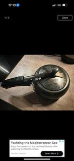Pressure Cooker2 Liter, Stainless Steel, Excellent Condition, Huis en Inrichting, Keuken | Potten en Pannen, Ophalen, Zo goed als nieuw