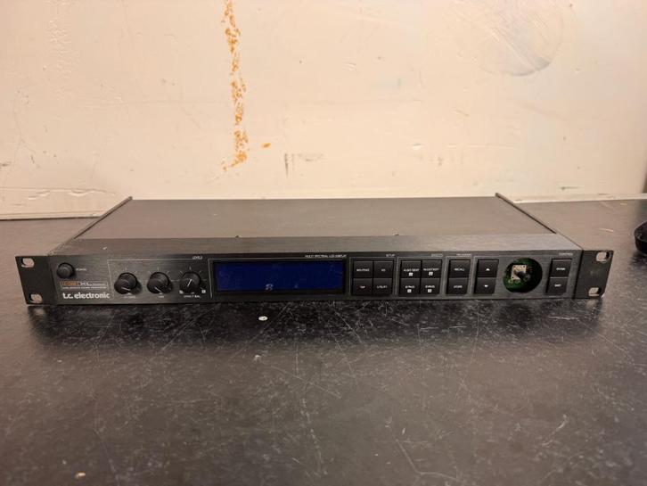 TC Electronics M-One, Muziek en Instrumenten, Effecten, Zo goed als nieuw, Multi-effect, Ophalen