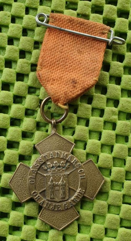 Medaille : Glasstad- marsch * Oranje Garde *  Leerdam., Postzegels en Munten, Penningen en Medailles, Overige materialen, Nederland