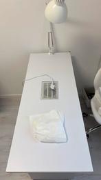 Nagelstyliste tafel met afzuiging + 2 stoelen + ikea lamp, Ophalen