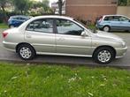 Kia Rio 1.5 I 16V NB AUT 2002 Grijs, Auto's, Kia, 1493 cc, 453 kg, Rio, Zilver of Grijs