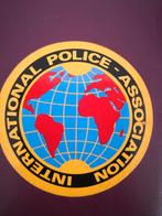 I. P. A sticker gezocht, Verzamelen, Militaria | Algemeen, Verzenden, Landmacht, Nederland, Embleem of Badge