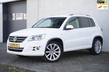 Volkswagen Tiguan 2.0 TSI R-line 4Motion, 19 inch, Bluetooth beschikbaar voor biedingen