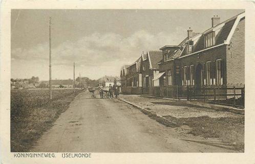 (388-555-037) Ijsselmonde Koninginneweg, Verzamelen, Ansichtkaarten | Nederland, Zuid-Holland, Verzenden