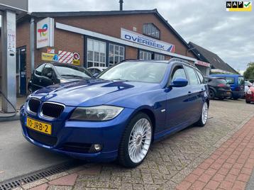 BMW 3-serie Touring 320i Business Line beschikbaar voor biedingen