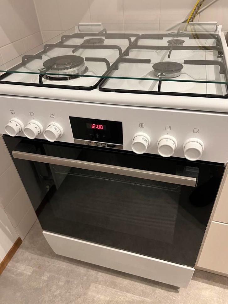 Nieuw Boesch gasfornuis elektrisch 3D plus hetelucht oven, Witgoed en Apparatuur, Fornuizen, Zo goed als nieuw, Vrijstaand, Elektrisch