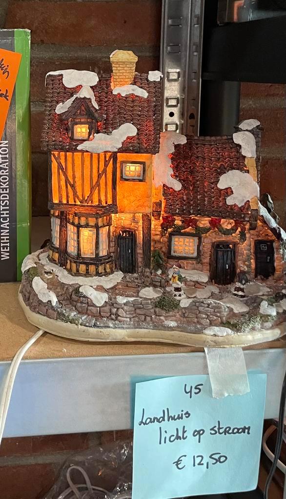 Kerstdorp huisjes enz Lemax Luville intratuin, Diversen, Kerst, Zo goed als nieuw, Ophalen