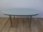 Vintage ovale salontafel, Huis en Inrichting, Tafels | Salontafels, Ophalen, Gebruikt, 100 tot 150 cm, Barok brocante