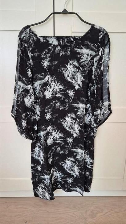 IKKS zomer- jurkje 100%viscose maat 38, Kleding | Dames, Jurken, Zo goed als nieuw, Maat 38/40 (M), Boven de knie, Ophalen of Verzenden