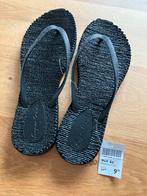 Nieuw=zwarte teenslippers=Super Cracks=40, Kleding | Dames, Schoenen, Slippers, Zwart, Nieuw, Ophalen of Verzenden