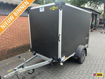 Humbaur gesloten dichte 750kg enkelasser 251x132x152 zwart beschikbaar voor biedingen