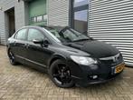 Honda Civic 1.3 Hybrid Black Edition -ECC-CARPLAY-PDC-, Zwart, Metallic lak, Zwart, Origineel Nederlands
