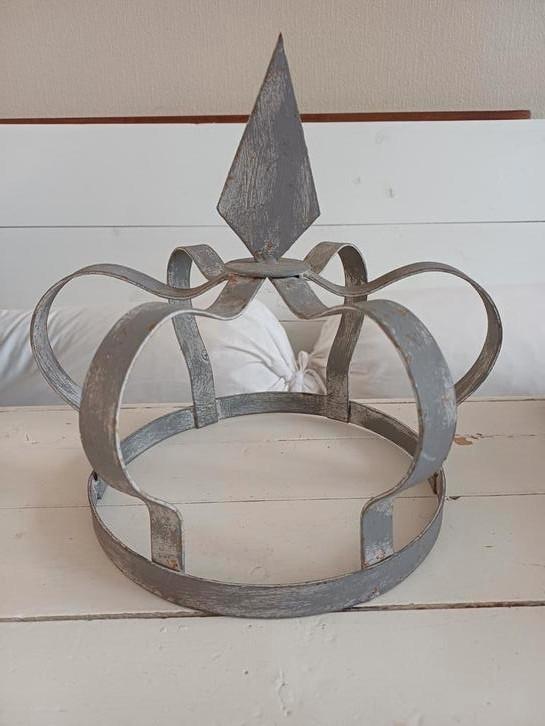 Grote kroon zink, Antiek en Kunst, Curiosa en Brocante, Ophalen of Verzenden
