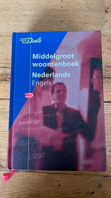 Van Dale Middelgroot woordenboek Nederlands-Engels beschikbaar voor biedingen