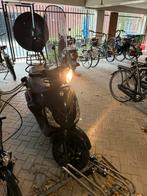 Sym fiddle geel kenteken, Fietsen en Brommers, Scooters | SYM, Maximaal 45 km/u, Ophalen of Verzenden, Zo goed als nieuw, Benzine