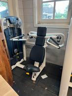 Schouder machine technogym, Sport en Fitness, Fitnessapparatuur, Ophalen of Verzenden, Zo goed als nieuw, Metaal, Krachtstation