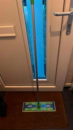 Swiffer met navulling, Ophalen