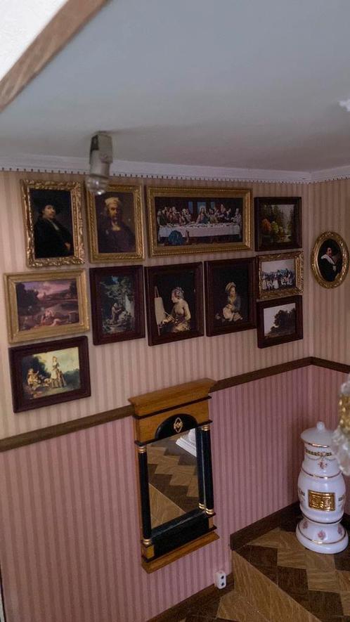 Poppenhuis/ museum/ geen speelgoed/ verzamelaar item ,, Verzamelen, Poppenhuizen en Toebehoren, Zo goed als nieuw, Poppenhuis