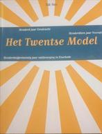 Dik Nas - Het Twentse Model. Honderd jaar Eendracht, Ophalen of Verzenden, Dik Nas, 20e eeuw of later, Gelezen