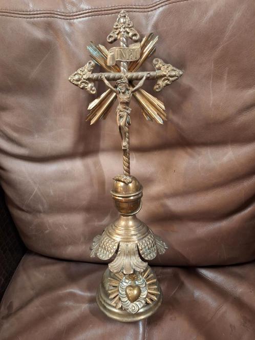 Antiek koperen Christusbeeld, Antiek en Kunst, Antiek | Religie, Ophalen of Verzenden