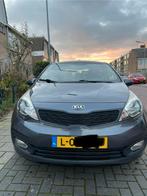Kia Rio 1.2 I 5DRS 2014 Grijs, Auto's, Voorwielaandrijving, 1037 kg, 450 kg, 4 cilinders