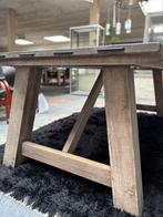 Gloednieuwe grijze/taupe eikentafel, Huis en Inrichting, Tafels | Eettafels, Ophalen, Zo goed als nieuw, Vijf personen of meer