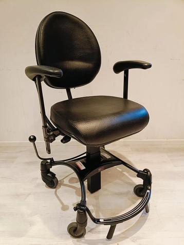 Vela Tango 200EF trippelstoel incl Garantie en Servicebeurt. beschikbaar voor biedingen