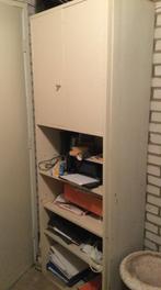 Kast uit de berging, voor weinig, Ophalen, Gebruikt, 25 tot 50 cm, Minder dan 100 cm