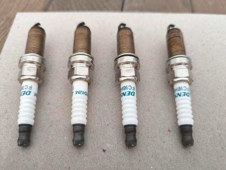 Denso FC16HR-Q8 bougies, Auto-onderdelen, Motor en Toebehoren, Peugeot, Suzuki, Toyota, Subaru, Lexus, Gebruikt, Ophalen of Verzenden
