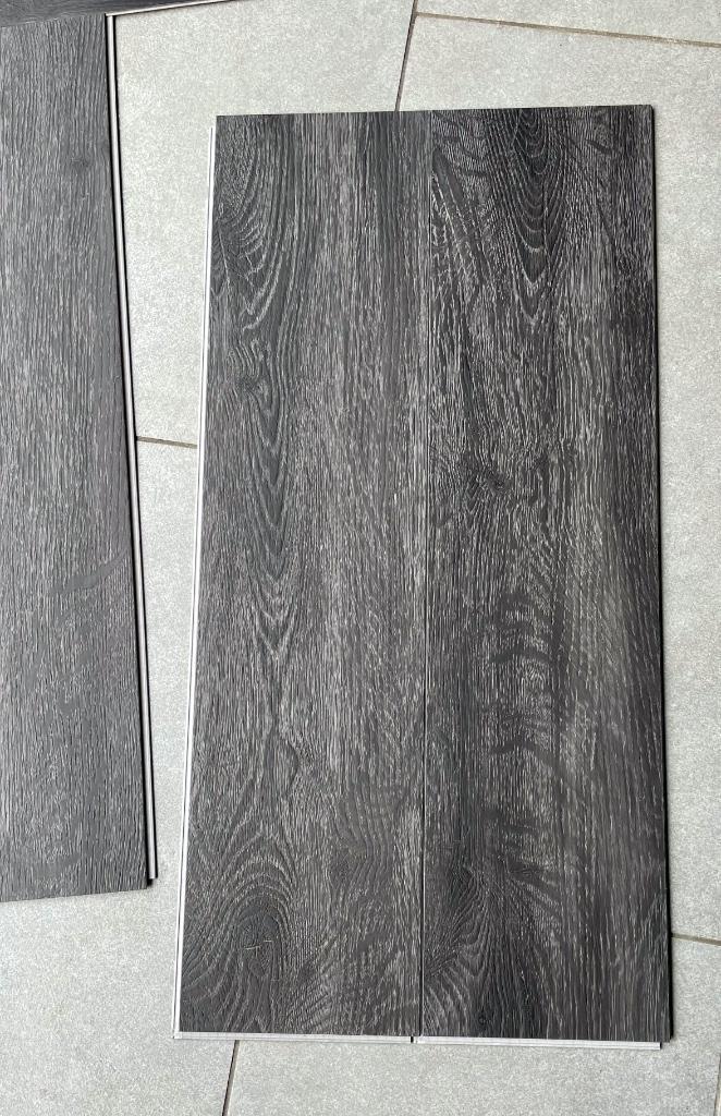 click pvc visgraat - antraciet - 60 m2 met ondervloer, Huis en Inrichting, Stoffering | Vloerbedekking, Nieuw, Laminaat, Zwart