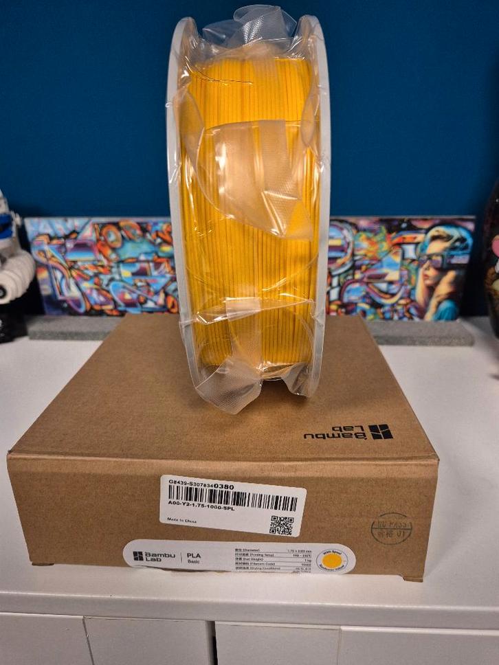 Bambu Lab PLA basic - Sunflower Yellow (1kg), Computers en Software, 3D-printerbenodigheden, Nieuw, Ophalen of Verzenden