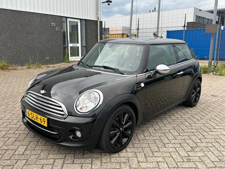 Mini Mini 1.6 Cooper D Westminster 2013 NAVI LEER, Auto's, Mini, Bedrijf, Te koop, Cooper, ABS, Airbags, Centrale vergrendeling