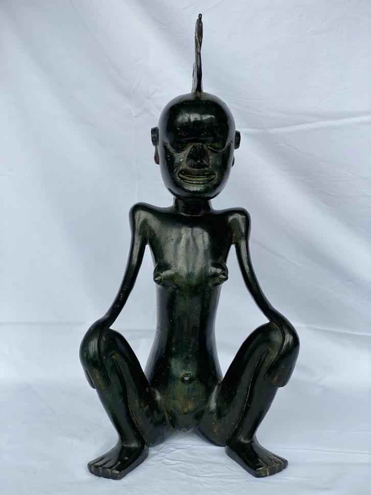 Unieke Bronzen Beeldhouwwerk uit Borneo, Antiek en Kunst, Kunst | Beelden en Houtsnijwerken, Ophalen