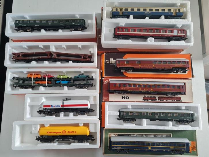 11 Lima H0 rijtuigen en goederenwagons, Hobby en Vrije tijd, Modeltreinen | H0, Gebruikt, Wagon, Gelijkstroom, Lima, Ophalen of Verzenden