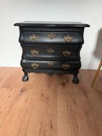 Buikkastje met gouden details, Ophalen, 50 tot 100 cm, Zo goed als nieuw, 3 of 4 laden