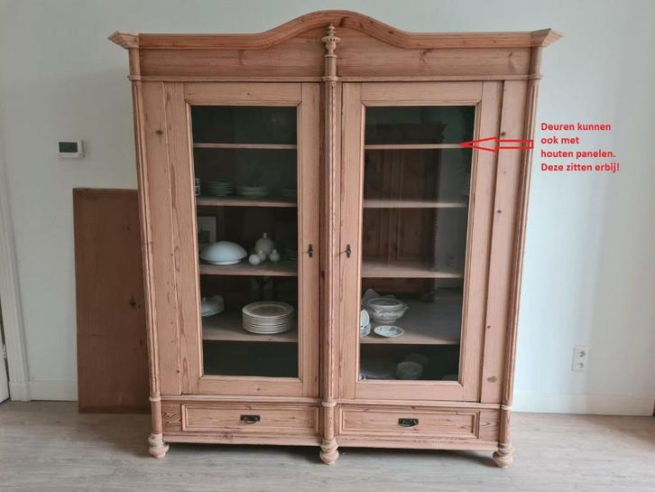 Antieke grenenhouten kast met deuren en lades mooi bewerkt, Antiek en Kunst, Antiek | Meubels | Kasten, Ophalen