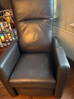 Sta-op-stoel, Huis en Inrichting, Fauteuils, Ophalen, Gebruikt, 50 tot 75 cm, Leer