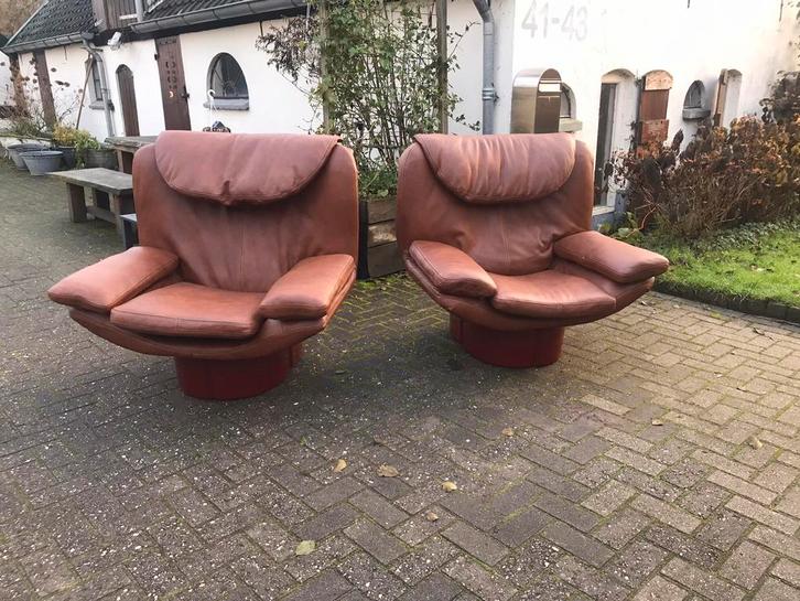 Fauteuil Il Poltrone Ammanati Vitelli Comfort Italië design, Huis en Inrichting, Fauteuils, Gebruikt, Kunststof, Leer, 100 tot 125 cm