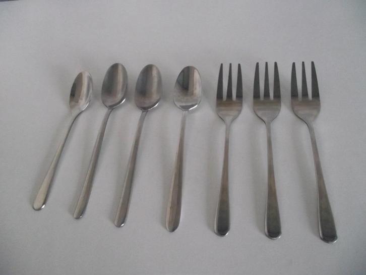 7 stuks Sola model Ibiza lepeltjes taartvorkjes ook per stuk, Huis en Inrichting, Keuken | Bestek, Zo goed als nieuw, Los bestek